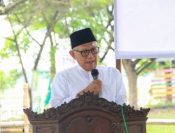 Pimpin Tanam Raya, Ketua PWNU Jatim Canangkan Gerakan Sedekah Pangan Santri Nusantara