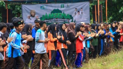 Ratusan Peserta Jamsena LPBI PCNU Jombang Lakukan Deklarasi Santri Tanggap Bencana