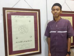 Dari Sakal untuk Dunia: Kaligrafer Ibnu Atoillah Raih Nominasi Lomba Internasional IRCICA di Turki