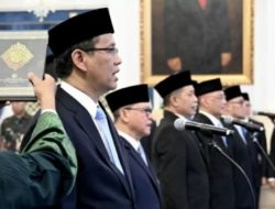 Pergantian Menteri Keuangan dan Pelajaran dari Zaman Keemasan Islam