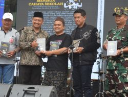 Soft Launching Buku “Menjaga Cahaya Sekolah” Karya Siswa SMK Unggulan NU Mojoagung