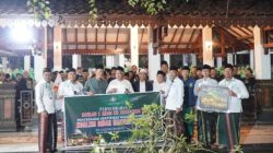 Penuhi Nadzar Lunas Pembelian Tanah, Ratusan Kader MWC NU Perak Jalan Kaki ke Makam Mbah Hasyim