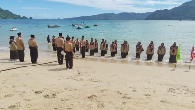 Kukuhkan Dedikasi dan Pengabdian, Sako Pandu Maarif NU Jombang Gelar Penutupan KMD/KML di Pantai Pasir Putih Trenggalek