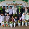 Perkuat Solidaritas Sosial, Muslimat NU di Sumobito Santuni Anak Yatim