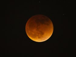 Khutbah Gerhana Bulan